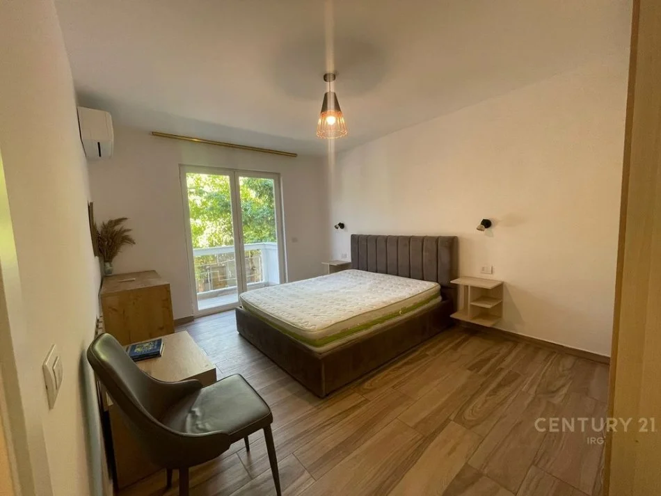 Tirane, jepet me qera apartament 2+1 Kati 2, 80 m² 750 € (Rruga Mine Peza)