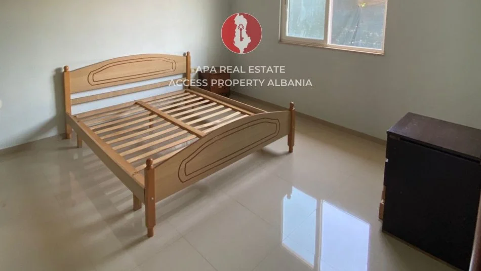 Tirane, jepet me qera Vile 1+1+Aneks Kati 2, 60 m² 300 € 