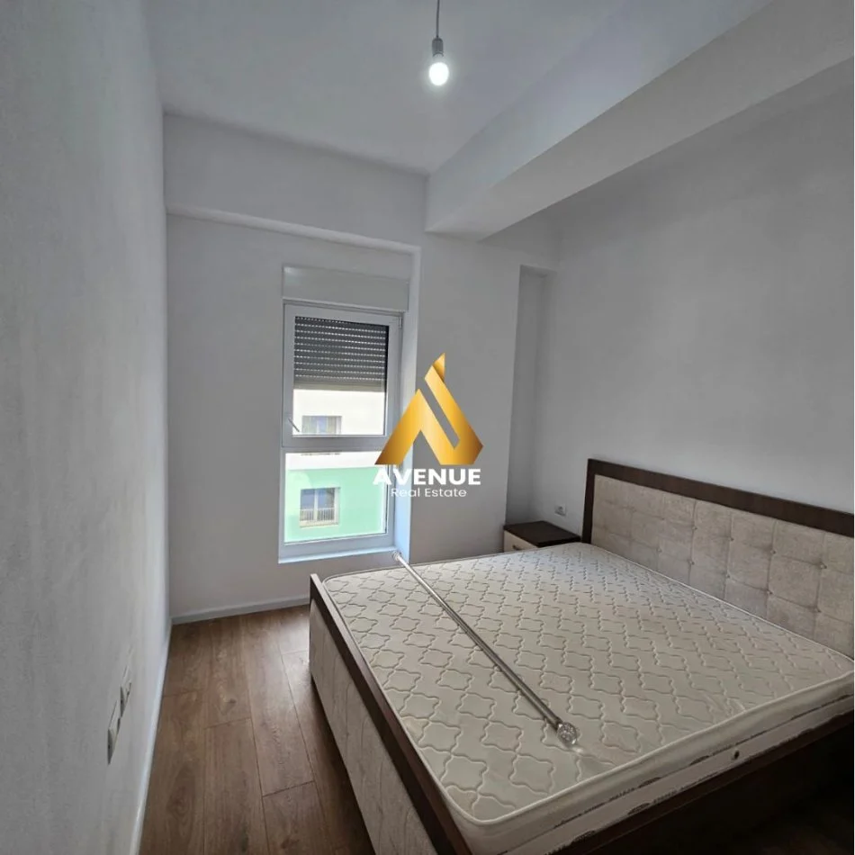 Tirane, jepet me qera apartament 2+1+Ballkon Kati 4, 85 m² 500 € (PASHO HYSA)