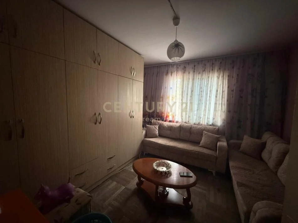 Tirane, shitet apartament 2+1 Kati 0, 71 m² 120.000 € (Varri i Bamit)