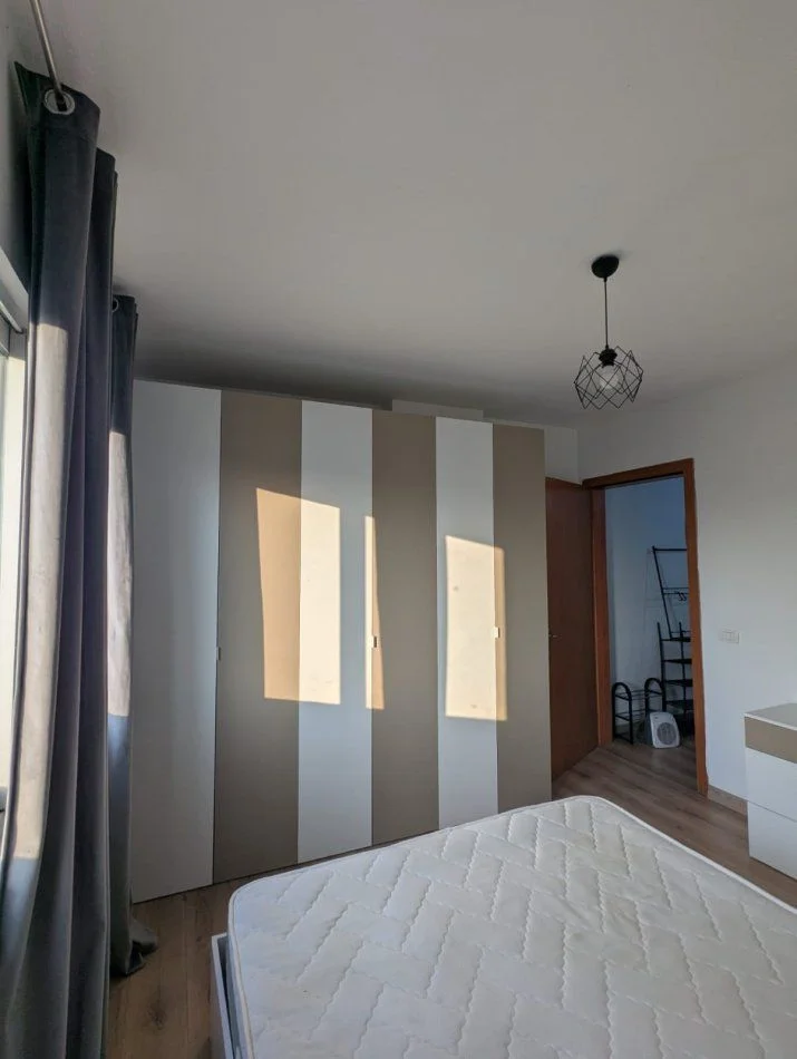Tirane, jepet me qera apartament 2+1 Kati 7, 73 m² 500 € (Don Bosko)
