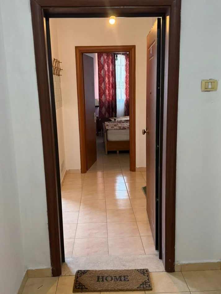 Tirane, jepet me qera apartament 1+1 Kati 9, 72 m² 400 € (Yzberisht)