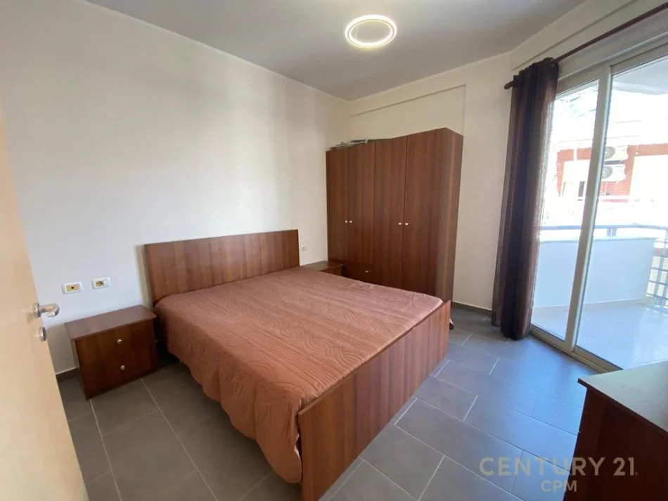 Tirane, shes apartament 1+1 Kati 2, 74 m² 148.000 € (LIQENI THATE)