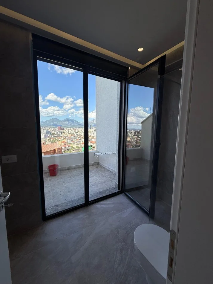 Tirane, shitet apartament 1+1 Kati 2, 71 m² 120.700 € (Selite)