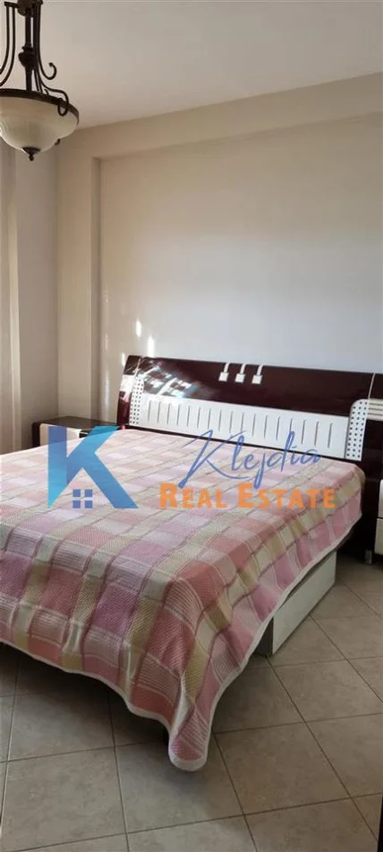 Tirane, jap me qera apartament 3+1+Ballkon Kati 5, 115 m² 1.000 € 