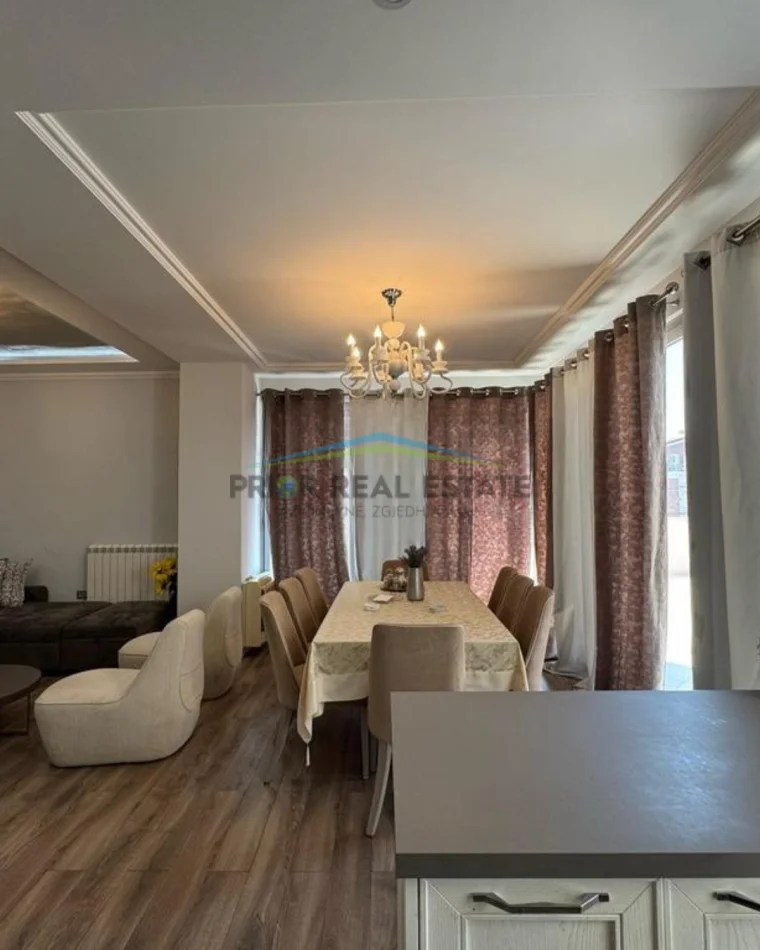 Tirane, shitet apartament 2+1+Ballkon Kati 5, 167 m² 160.000 € (Linze)