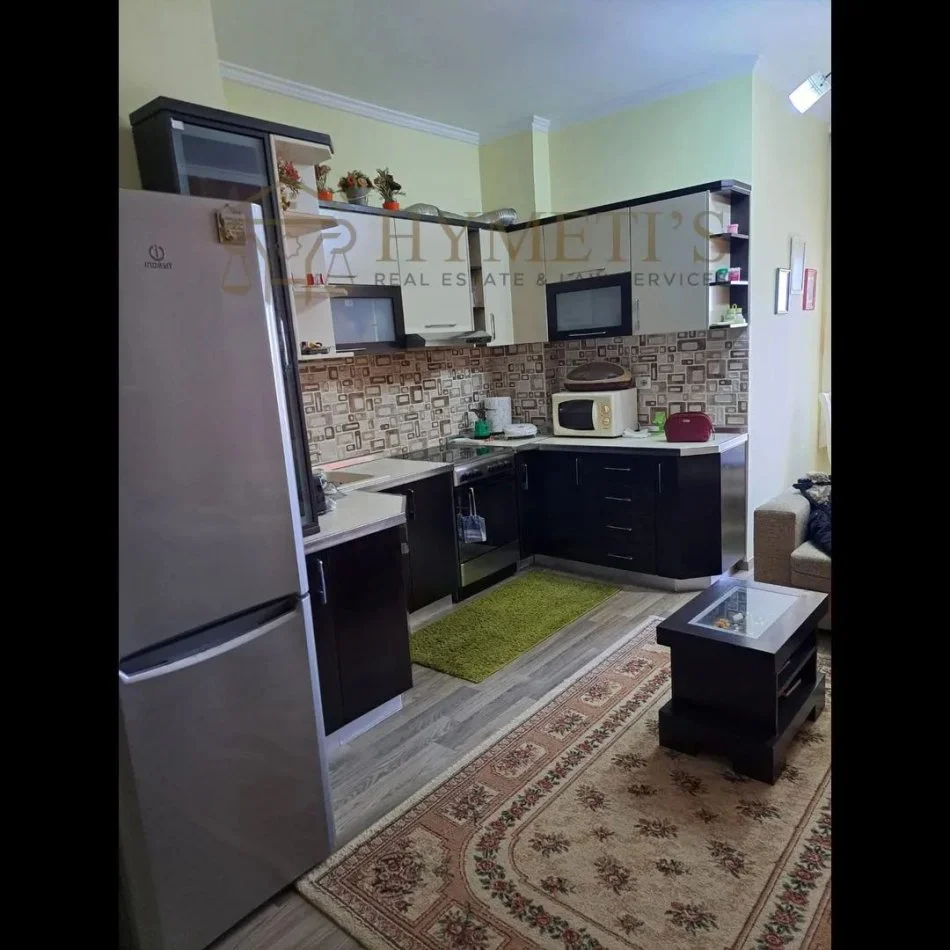 Tirane, shitet apartament 1+1 Kati 3, 55 m² 102.775 € (Fresku)