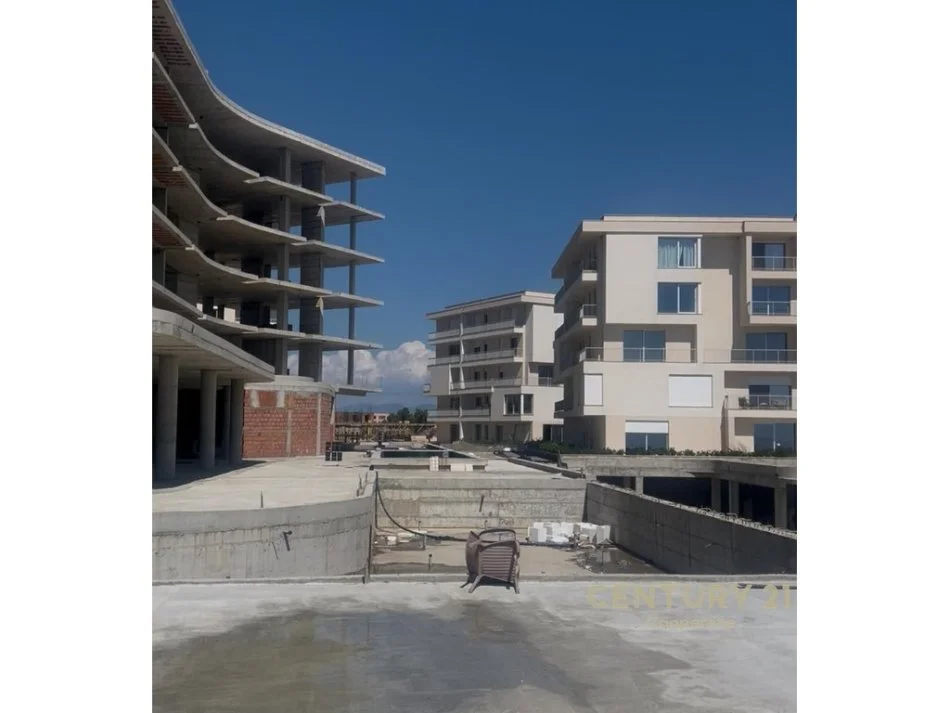 Durres, shes apartament 2+1 Kati 2, 138 m² 302.280 € (Durres)