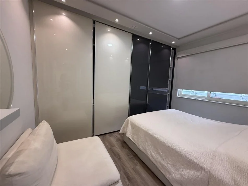 Tirane, jepet me qera apartament Kati 3, 97 m² 700 € (ne zonen e Liqenit te Thate, siper Kopshtit Zoologjik)