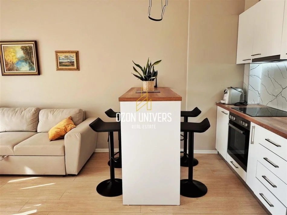 Tirane, jepet me qera apartament 1+1 Kati 5, 65 m² 690 € (Rruga e Elbasanit)