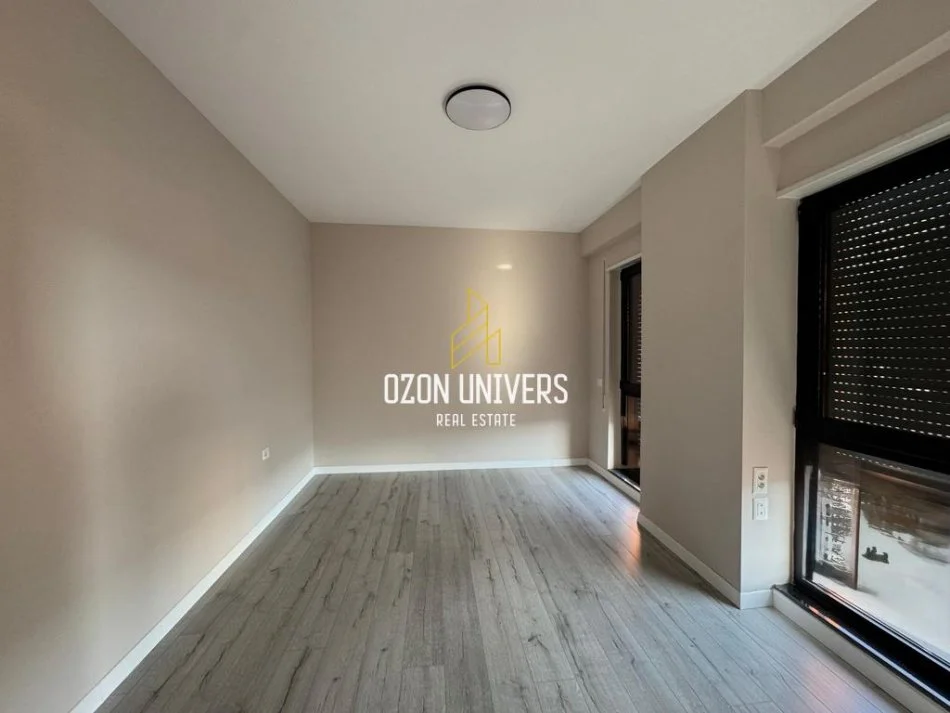 Tirane, jepet me qera apartament 1+1+Ballkon Kati 3, 77 m² 680 € (Myslym Shyr)