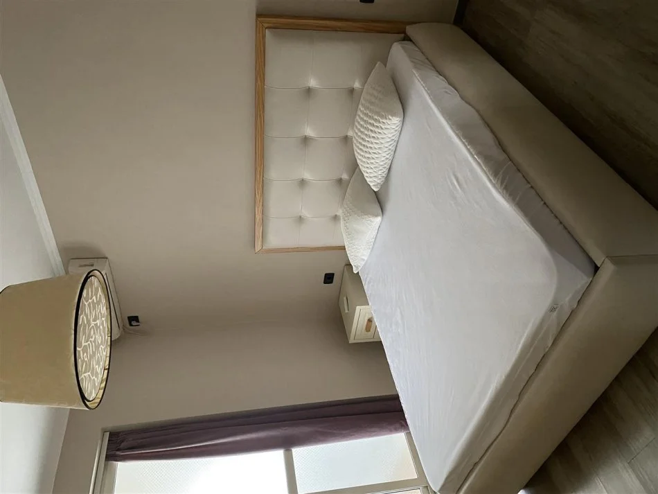 Apartament 2+1 me qera ne Xhamllik 550 €