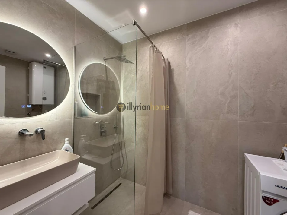 Durres, shitet apartament 1+1+Ballkon Kati 6, 79 m² 150.000 € (Golem)