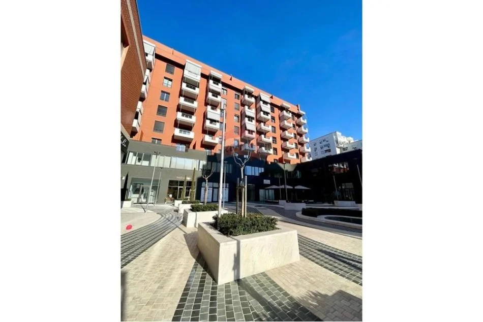 Tirane, jepet me qera apartament 1+1 , 72 m² 1.000 €