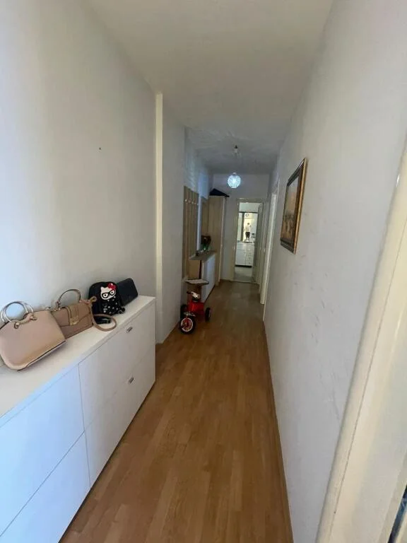 Tirane, shitet apartament 2+1+Ballkon Kati 5, 86 m² 130.000 € (Rruga Ramazan Gaxherri)