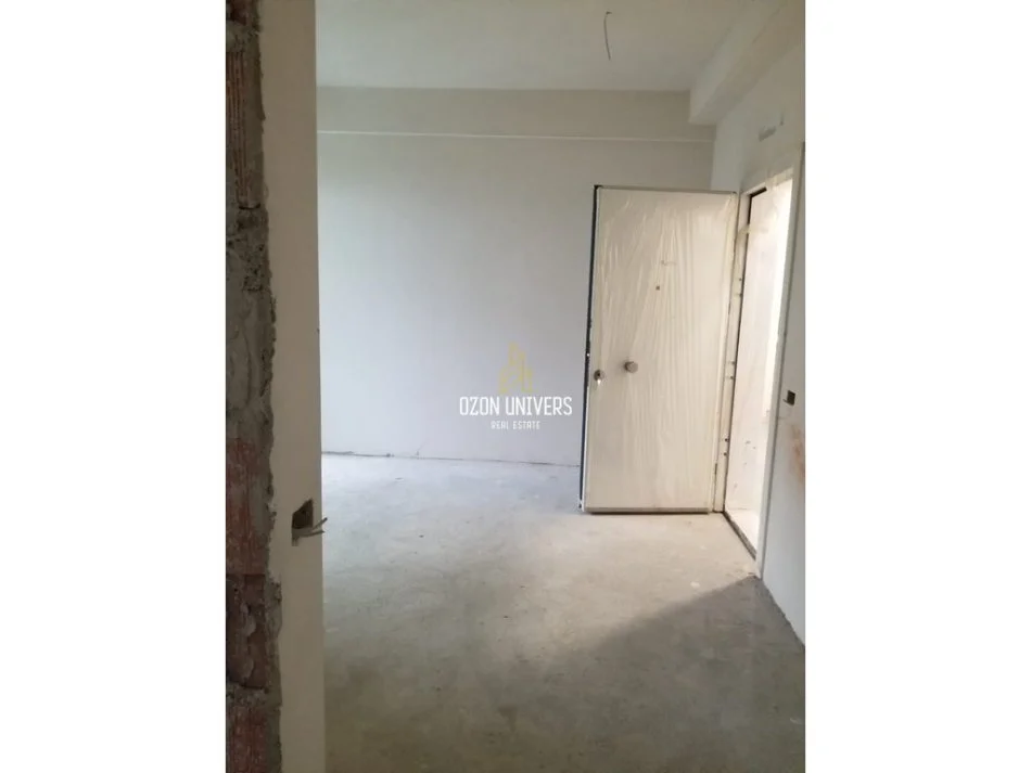 Tirane, shitet apartament 1+1+Ballkon Kati 0, 46 m² 72.000 € (Residenca Kadiu, Ali Demi)