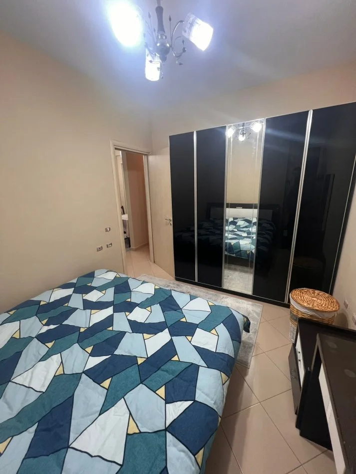 Tirane, shitet apartament 1+1 , 59 m² 122.000 € 