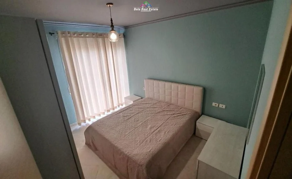 Tirane, jepet me qera apartament 2+1 Kati 5, 83 m² 675 € (Rruga Mine Peza)