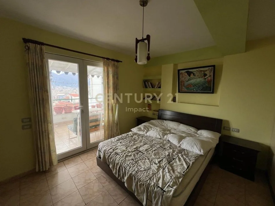 Tirane, shes apartament duplex 3+1+Aneks+Ballkon Kati 4, 220 m² 323.500 € (KODRA E DIELLIT 1)