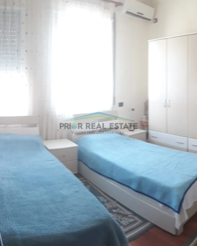 Tirane, jepet me qera apartament 1+1 Kati 7, 54 m² 800 € (Pazari i RI)