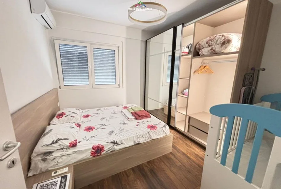 Tirane, jepet me qera apartament 1+1 Kati 4, 55 m² 730 € (Rruga Prokop Mima)