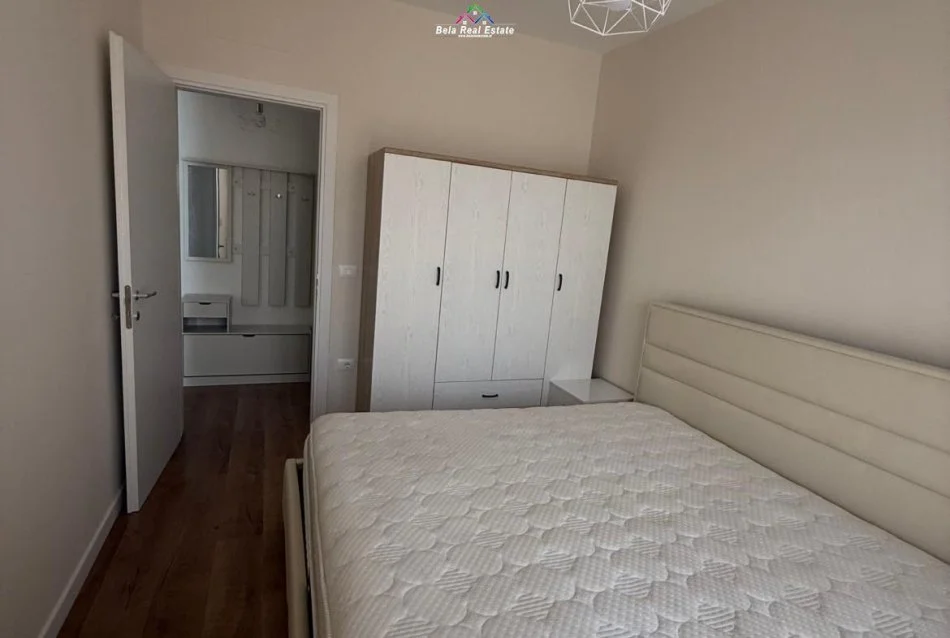 Tirane, jepet me qera apartament 1+1 Kati 2, 70 m² 570 € (5 maj)