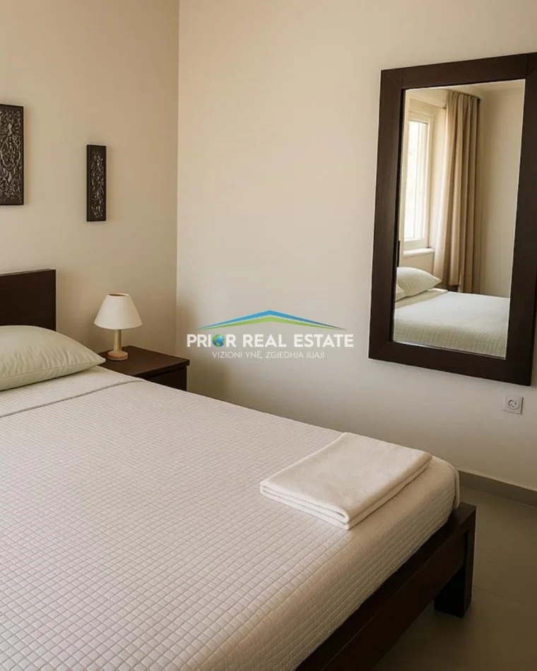 Durres, jepet me qera apartament 1+1 Kati 5, 55 m² 500 € (Golem)