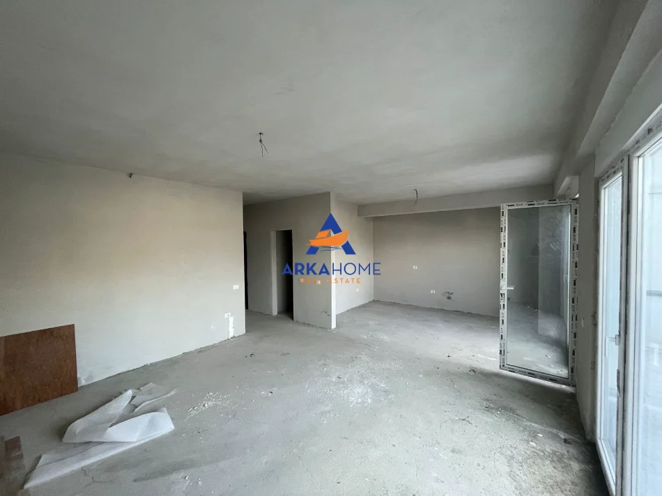 Tirane, shitet apartament 3+1+Ballkon , 143 m² 386.000 € 