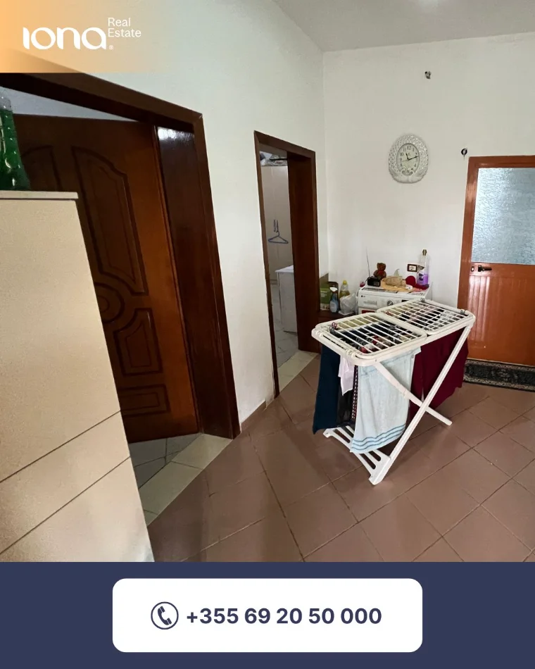 Golem, shitet Vile , 1.000 m² 140.000 € (në qendër të Golemit)