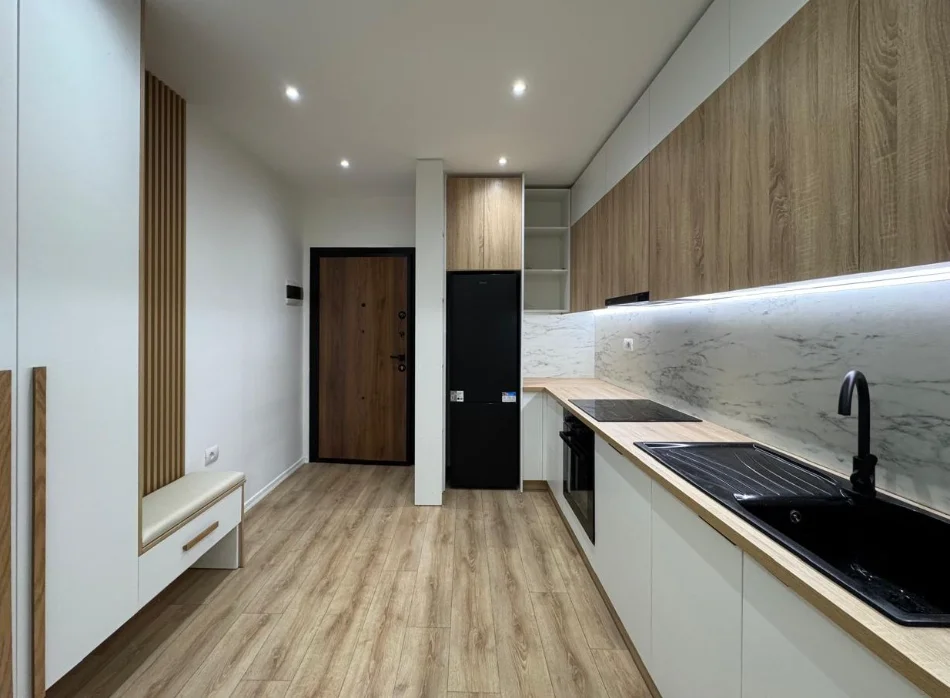 Tirane, shitet apartament 1+1 , 67 m² 175.000 € 