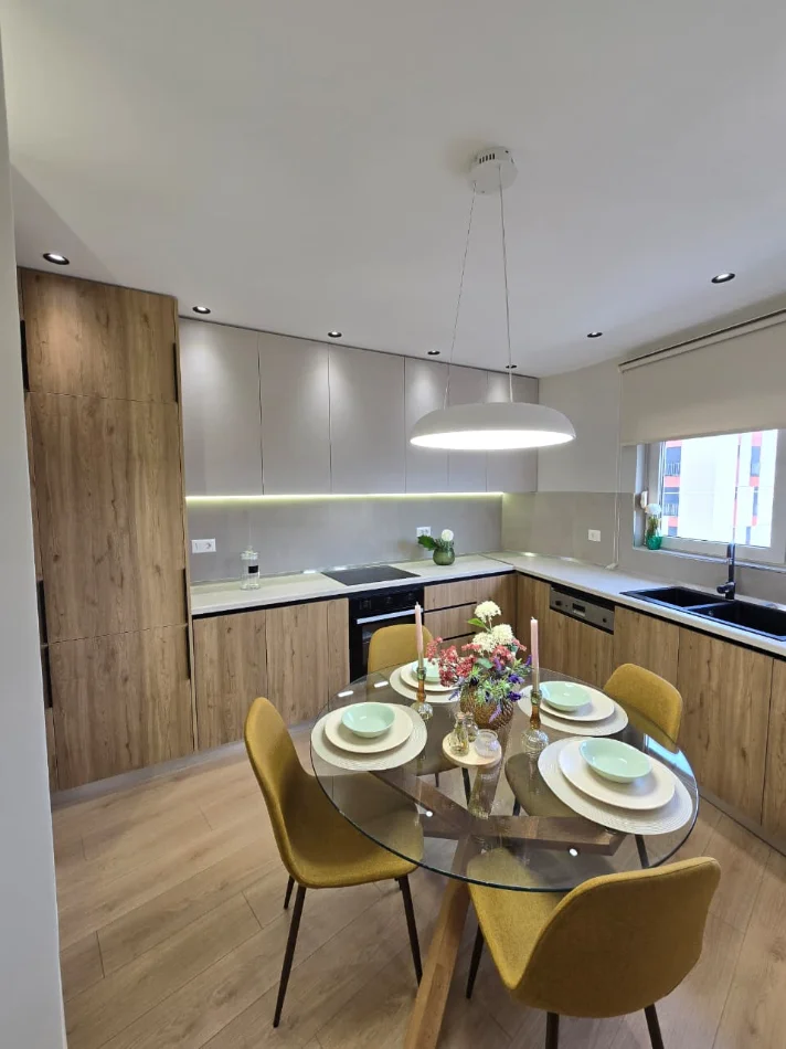 Tirane, shitet apartament 2+1 Kati 8, 116 m² 1 €