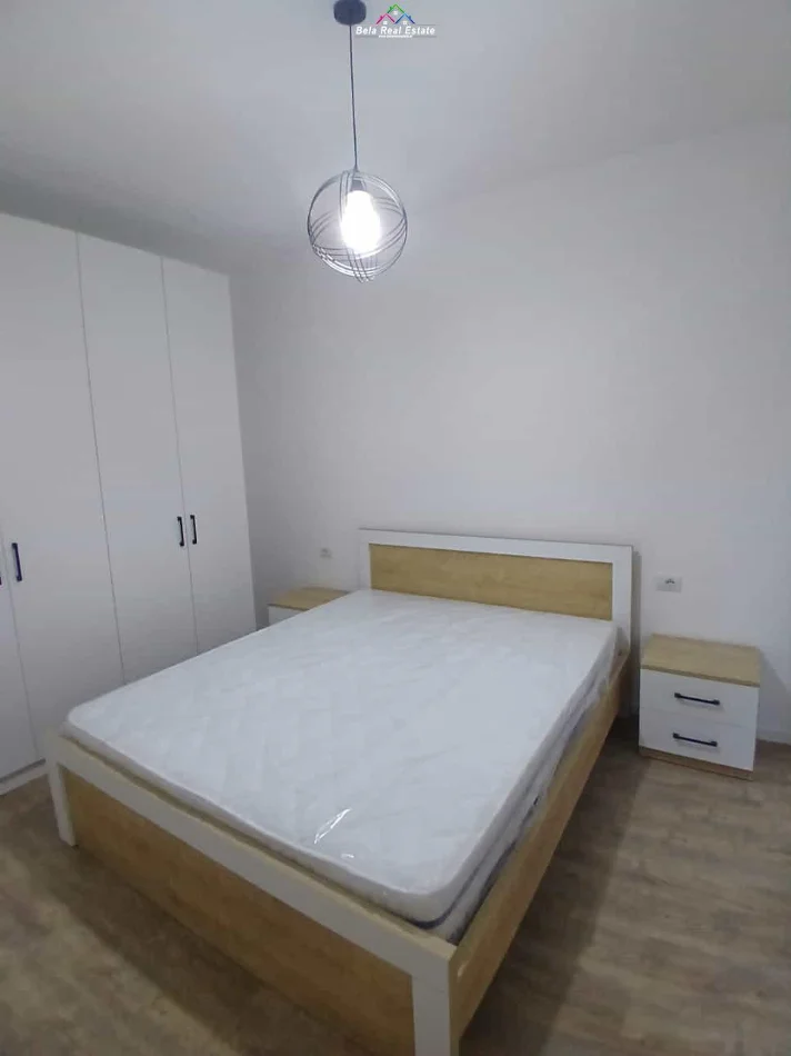 Tirane, jepet me qera apartament 1+1 Kati 4, 60 m² 470 € (Rruga Dritan Hoxha)