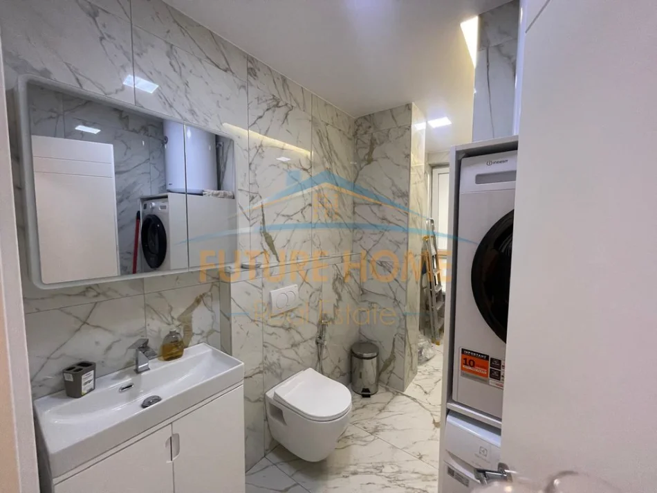 Tirane, jepet me qera apartament 1+1 , 69 m² 730 € (21 Dhjetori)