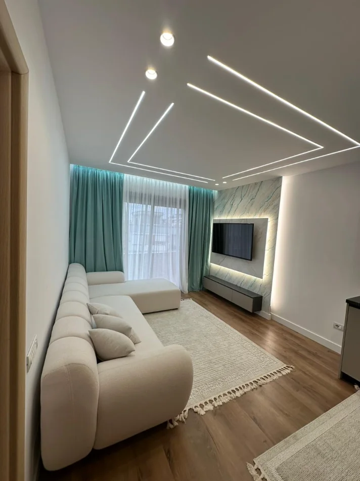 Tirane, shitet apartament 1+1 Kati 8, 59 m² 125.000 € (Astir)