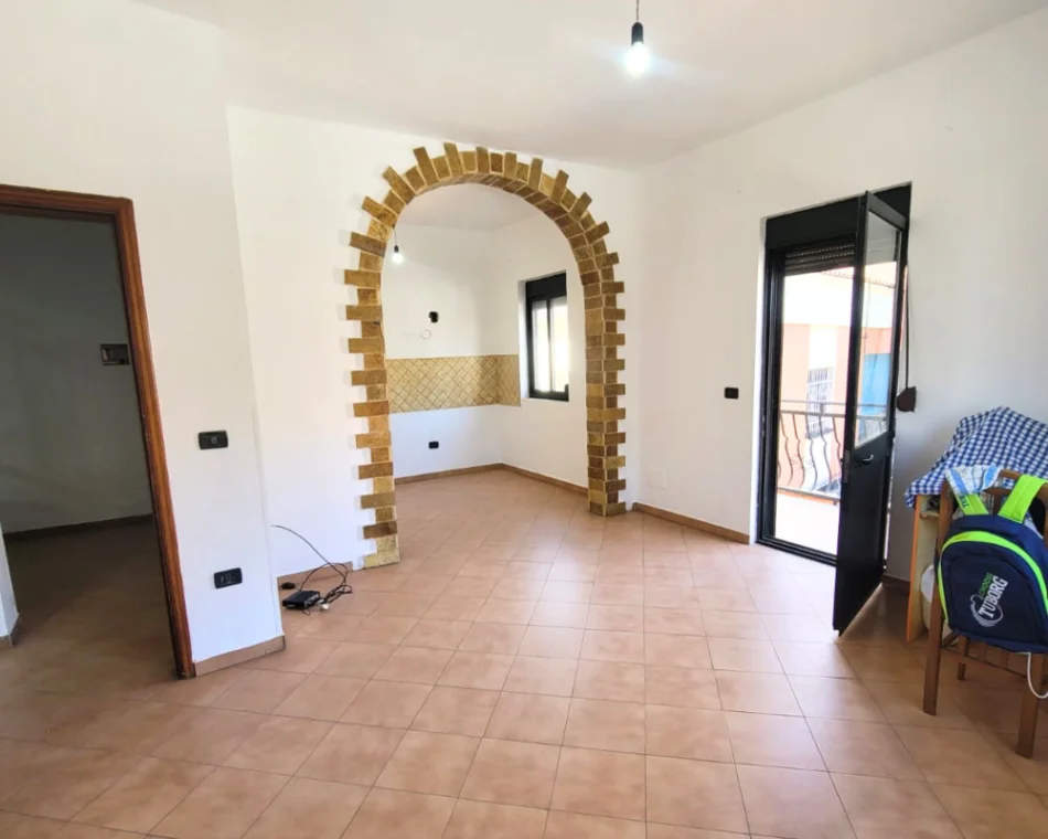 Kavaje, shitet apartament 2+1+Aneks+Ballkon Kati 3, 194 m² 250.000 € 
