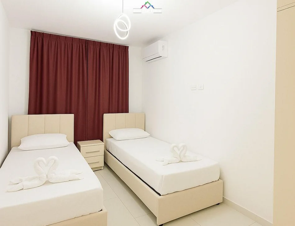 Tirane, jepet me qera apartament 2+1 Kati 1, 75 m² 730 € (Rruga Mine Peza)