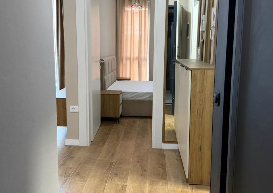 Tirane, jepet me qera apartament 1+1 Kati 4, 64 m² 440 € (Rruga Bashkim Shkurti)