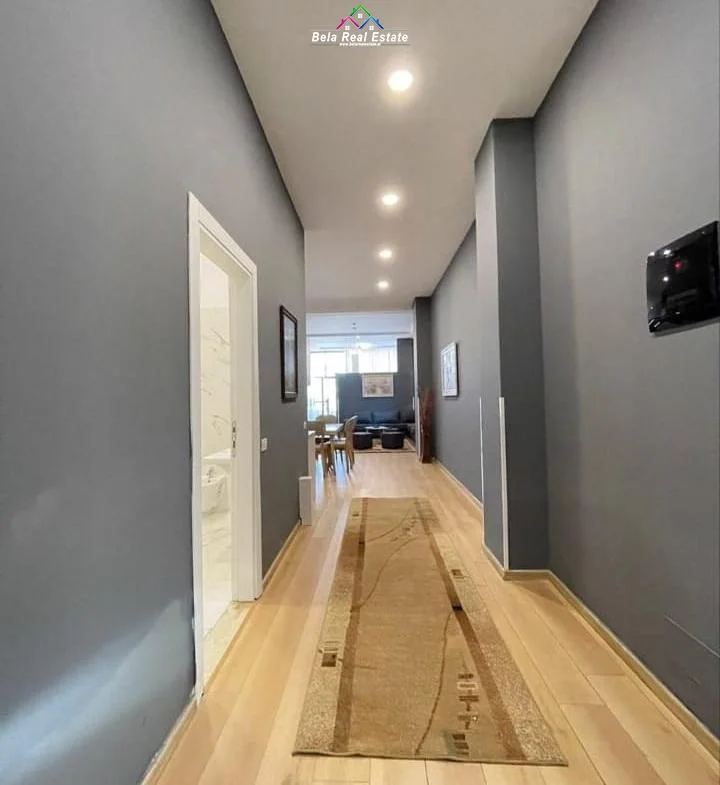 Tirane, jepet me qera apartament 1+1 Kati 1, 90 m² 630 € (Rruga Peti)