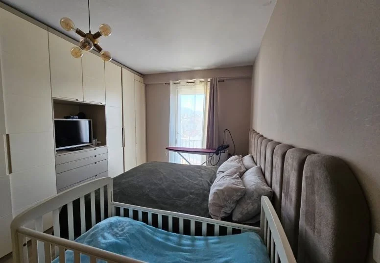 Tirane, shitet apartament , 99 m² 223.000 € 