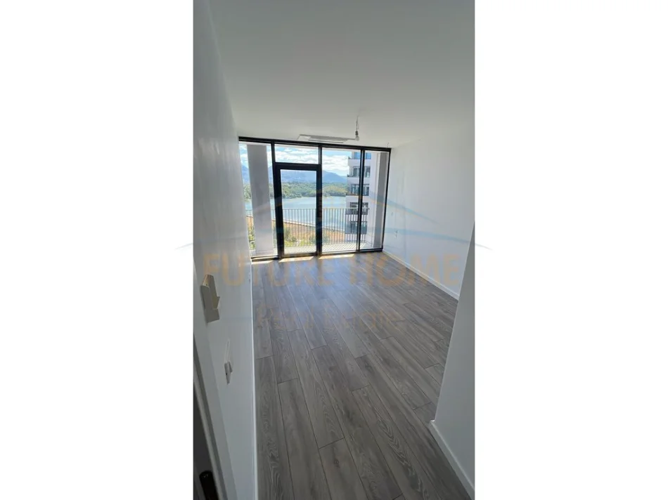 Tirane, jepet me qera apartament 2+1 Kati 9, 125 m² 1.500 € (Lake View Residence)