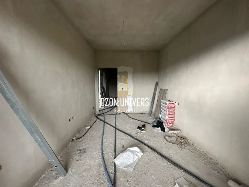 Tirane, shitet apartament 2+1+Ballkon Kati 7, 95 m² 120.000 € (Astir)