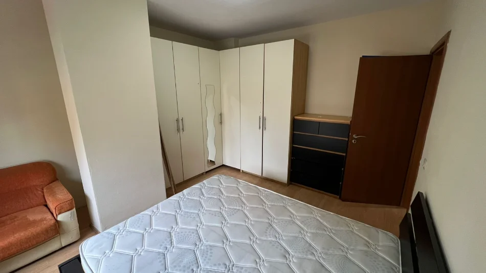 Tirane, shitet apartament 2+1+Ballkon Kati 5, 94 m² 143.000 € (Astir, afer bar 2 Palmat)