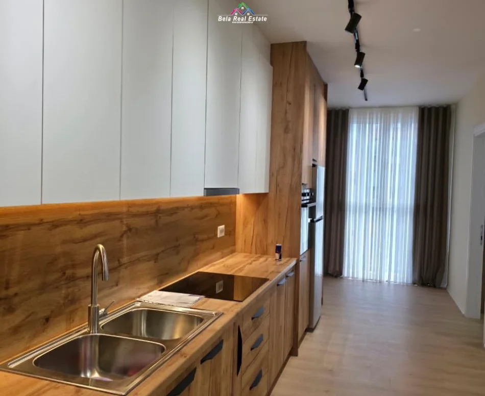 Tirane, jepet me qera apartament 2+1 Kati 3, 100 m² 630 € (Bulevardi Migjeni)