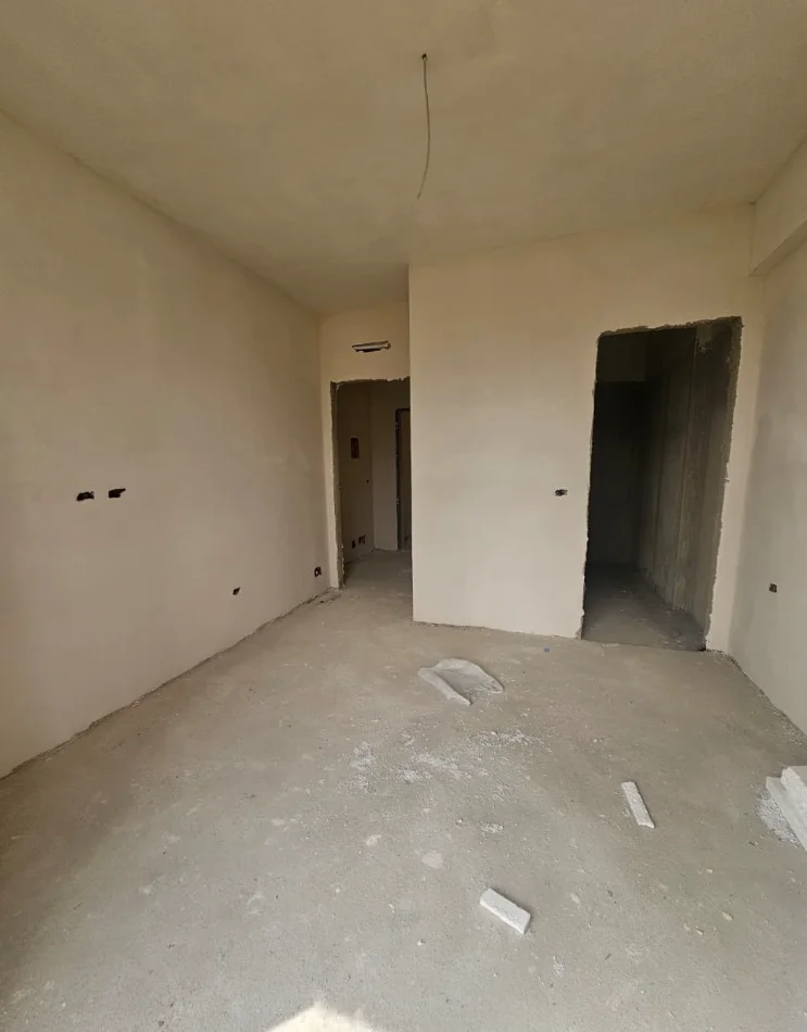 Tirane, shitet apartament 2+1 , 97 m² 104.652 € 