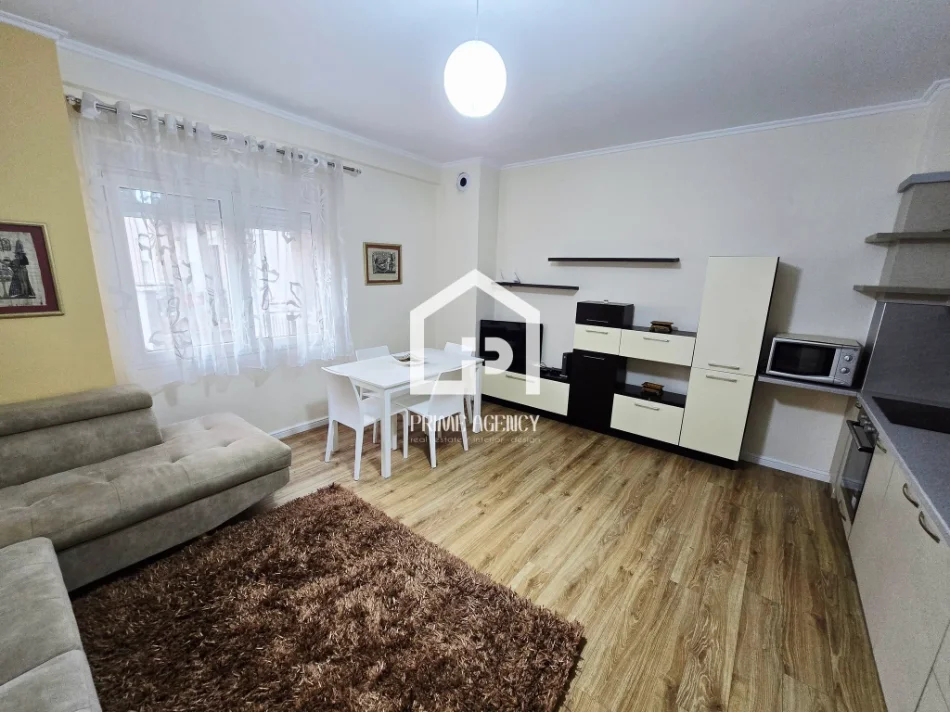 Pogradec, shitet apartament 1+1+Ballkon Kati 1, 65 m² 85.000 € 