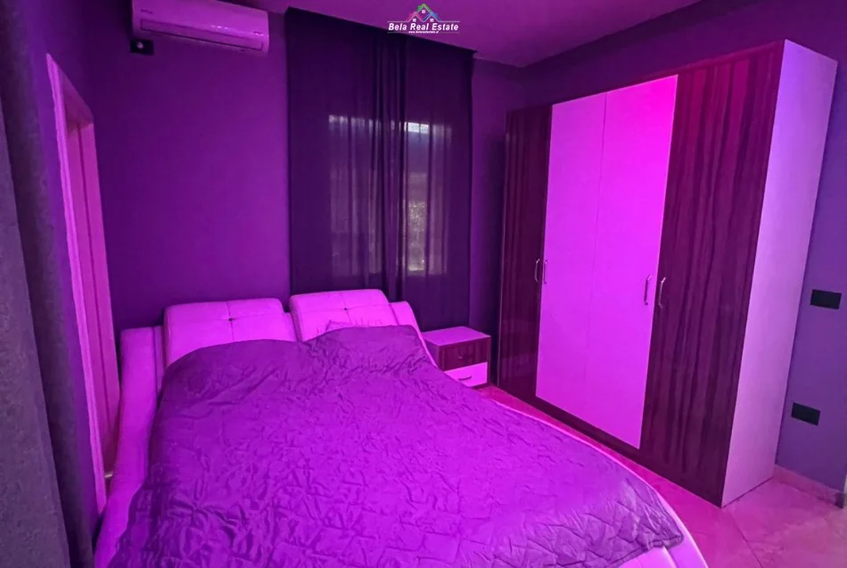 Tirane, jepet me qera Vile 3+1 Kati 1, 100 m² 470 € (prane Shkolles Sarina)