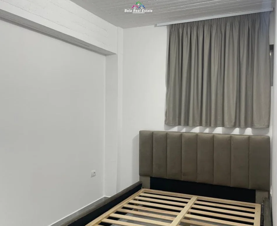 Tirane, jepet me qera Vile 1+1+Ballkon Kati 1, 57 m² 420 € (prane Syri Tv)