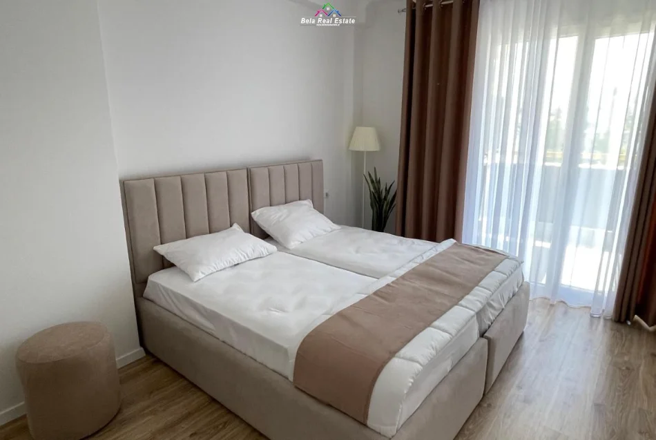 Tirane, jepet me qera apartament 1+1 Kati 3, 78 m² 670 € (Rruga Dritan Hoxha)
