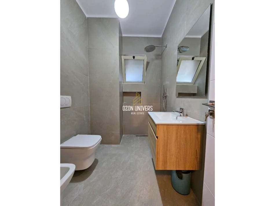 Tirane, shitet apartament 1+1+Ballkon Kati 3, 57 m² 163.000 € (Mine Peza)