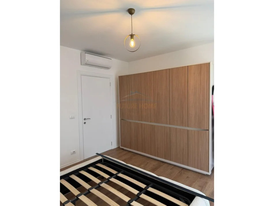 Tirane, jepet me qera apartament 2+1 Kati 1, 110 m² 700 € (Akses Tirana – Doganë)